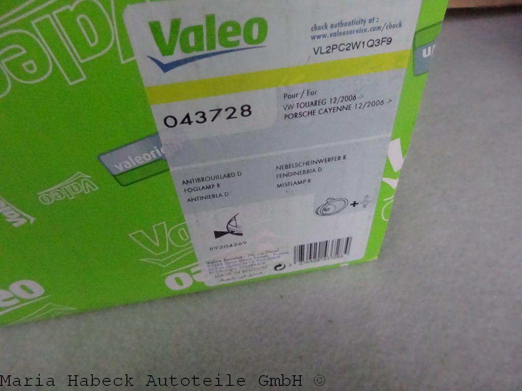 Valeo fog light right for Porsche Cayenne 955 043728 95563116600 Valeo fog light right for Porsche Cayenne 955 043728 95563116600
