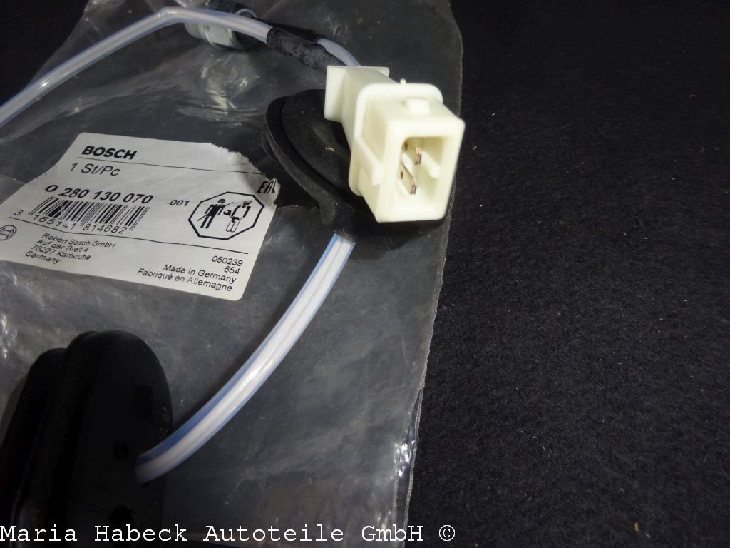 OE temperature sensor in the head 3.2 930 606 915 00