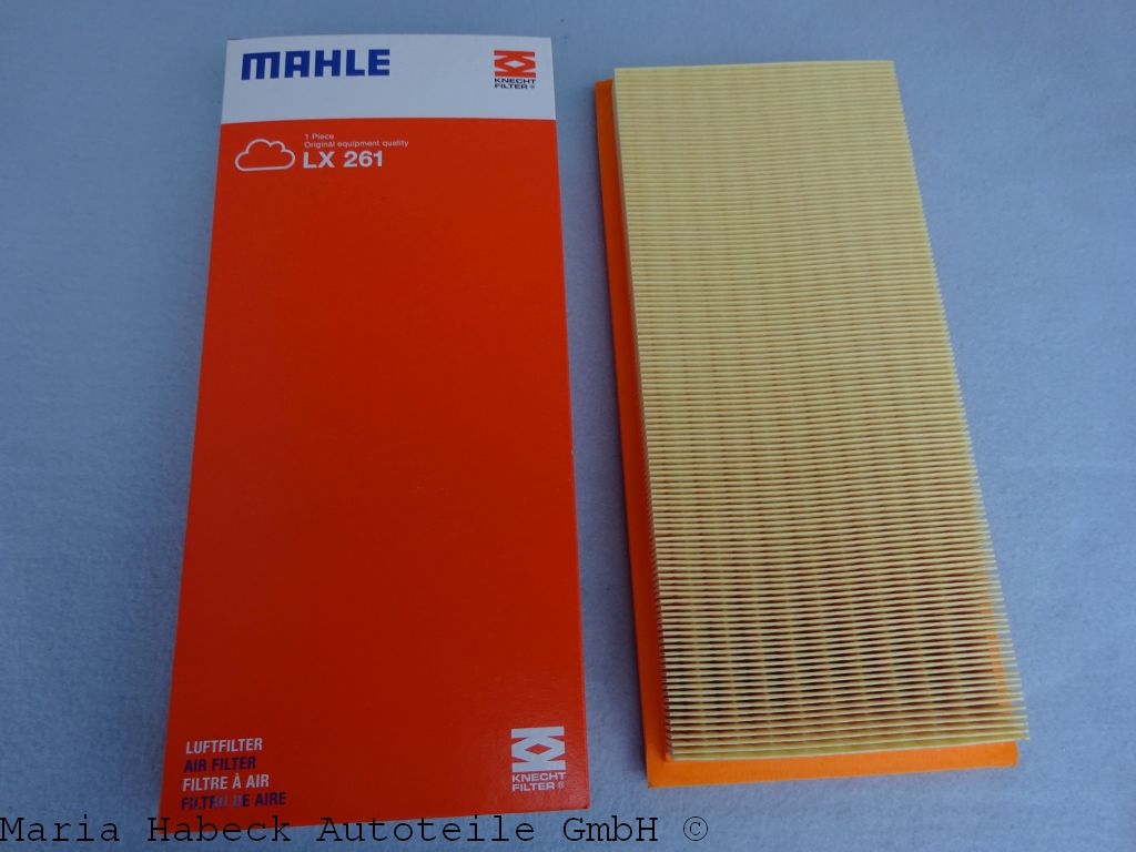 LX 261.JPG LX 261.JPG