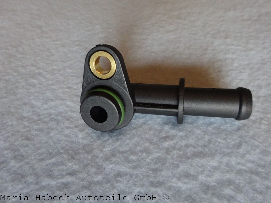 HT Kühlwasser Flansch Drehstromgenerator Porsche  Cayenne  94810646200