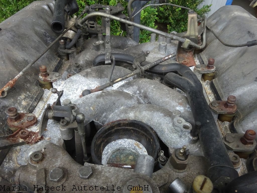 Motor 4.5 V8 für Mercedes R107 W107 C107 SL 450 SLC 117985 gebraucht Motor 4.5 V8 für Mercedes R107 W107 C107 SL 450 SLC 117985 gebraucht