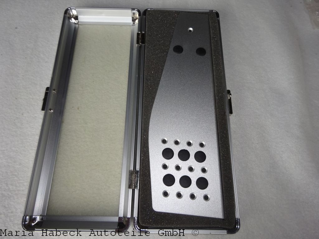 JP  Footrest aluminum  for Porsche 996 / 986 Boxster  EQ721110  1672100400 JP  Footrest aluminum  for Porsche 996 / 986 Boxster  EQ721110  1672100400