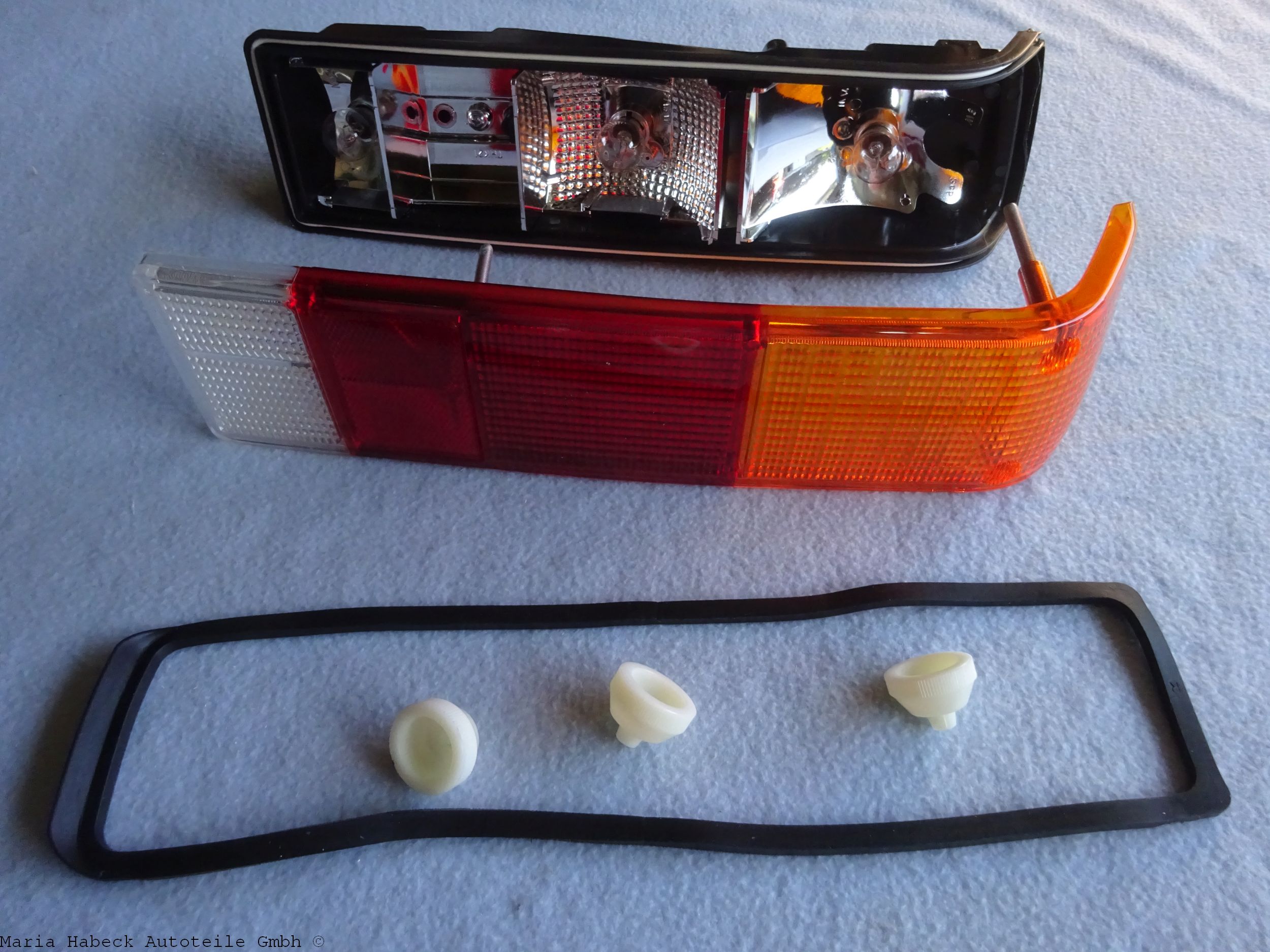 TMP rear light complete with EU lens Porsche 914 right 91463140413 TMP rear light complete with EU lens Porsche 914 right 91463140413