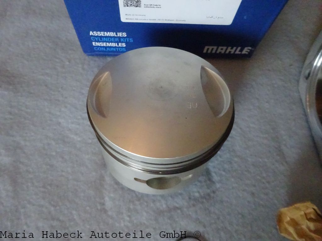 Mahle Kolben und Zylinder Assy  Porsche 911 2,4 E  503 02 90    91110394302