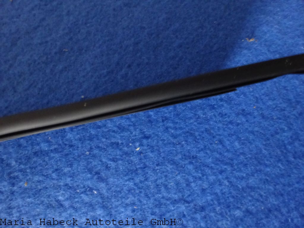 JP mudguard piping narrow 4.3mm for Porsche 911 / 912 year 65-85 90150339422