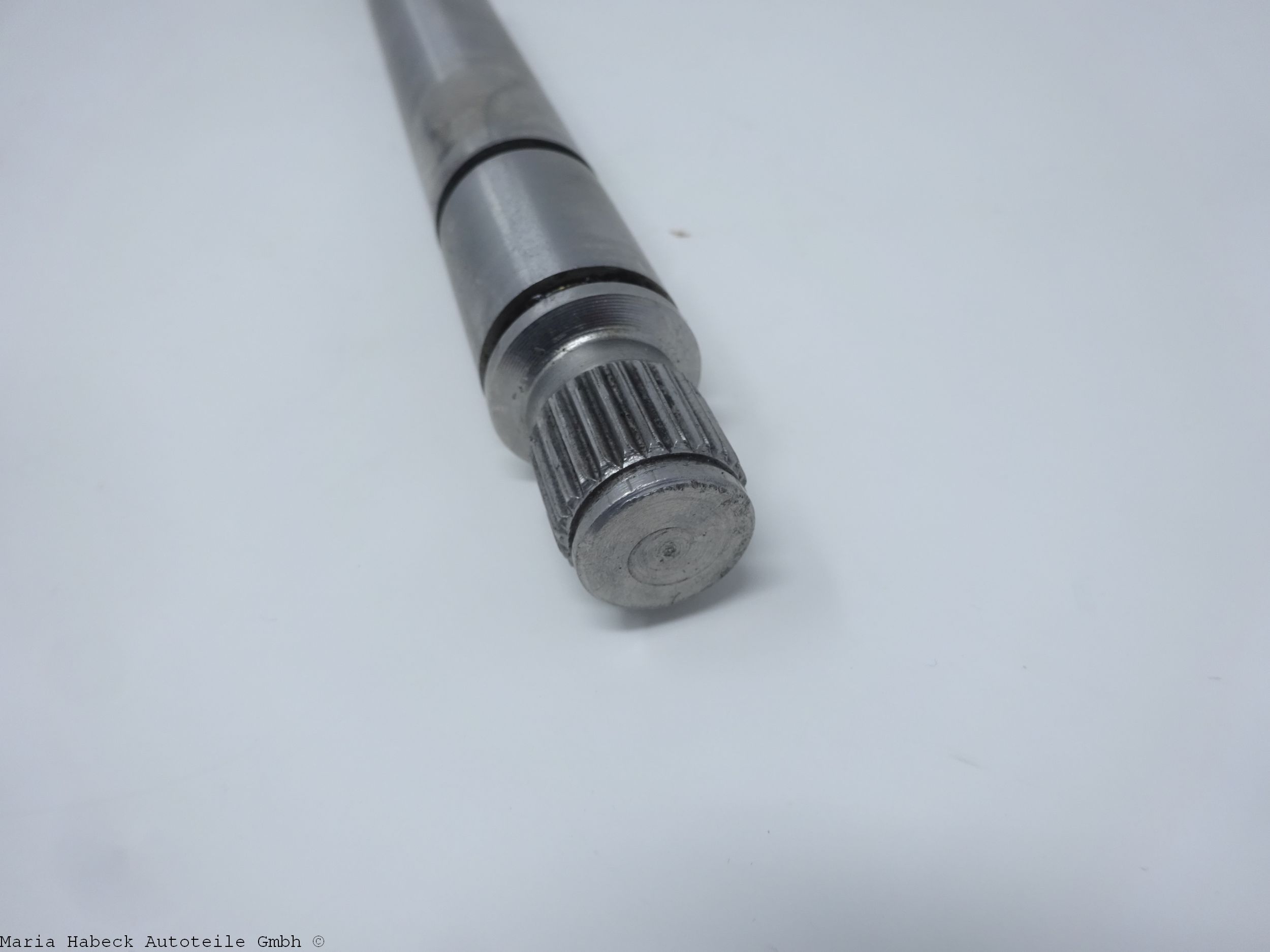 OE Lever shaft suitable for Porsche 930 Turbo gearbox 78-88 93011613304 used