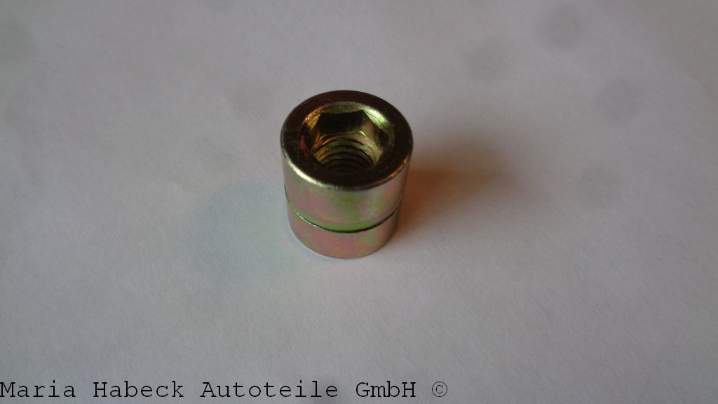 HT Zylinderkopfmutter M10  für Porsche 911 / 930  Bj. 65-89  90110438202 HT Zylinderkopfmutter M10  für Porsche 911 / 930  Bj. 65-89  90110438202