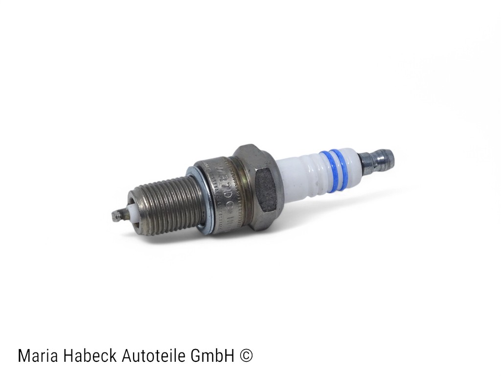 Bosch spark plugs  WR7DC+