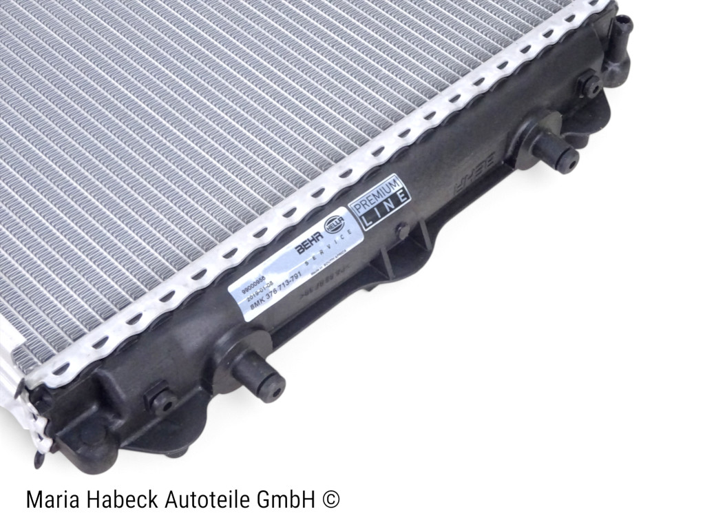 Behr Wasserkühler rechts  Porsche 996 C2 / C4 / GT3  8MK376713-791  99610613250
