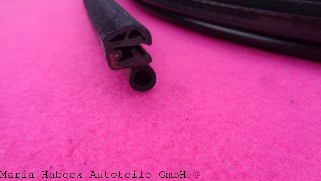 APA Dichtung Targadach  Porsche  944  / 968 ab 1986     94456411405 APA Dichtung Targadach  Porsche  944  / 968 ab 1986     94456411405