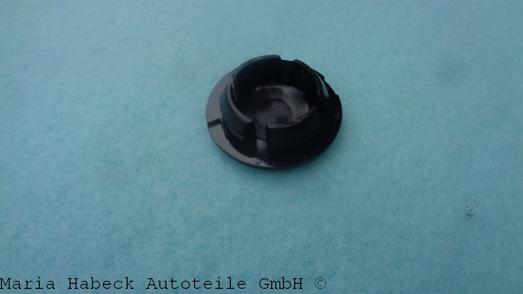 JP Plastic plug for rear bumper, black  79-91  999 703 181 40