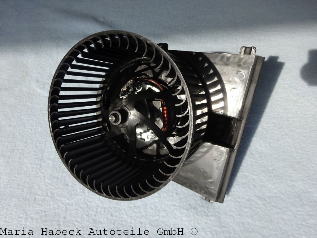 NRF  Lüftergebläse innen Porsche  996 / 986 / 997   99662410701