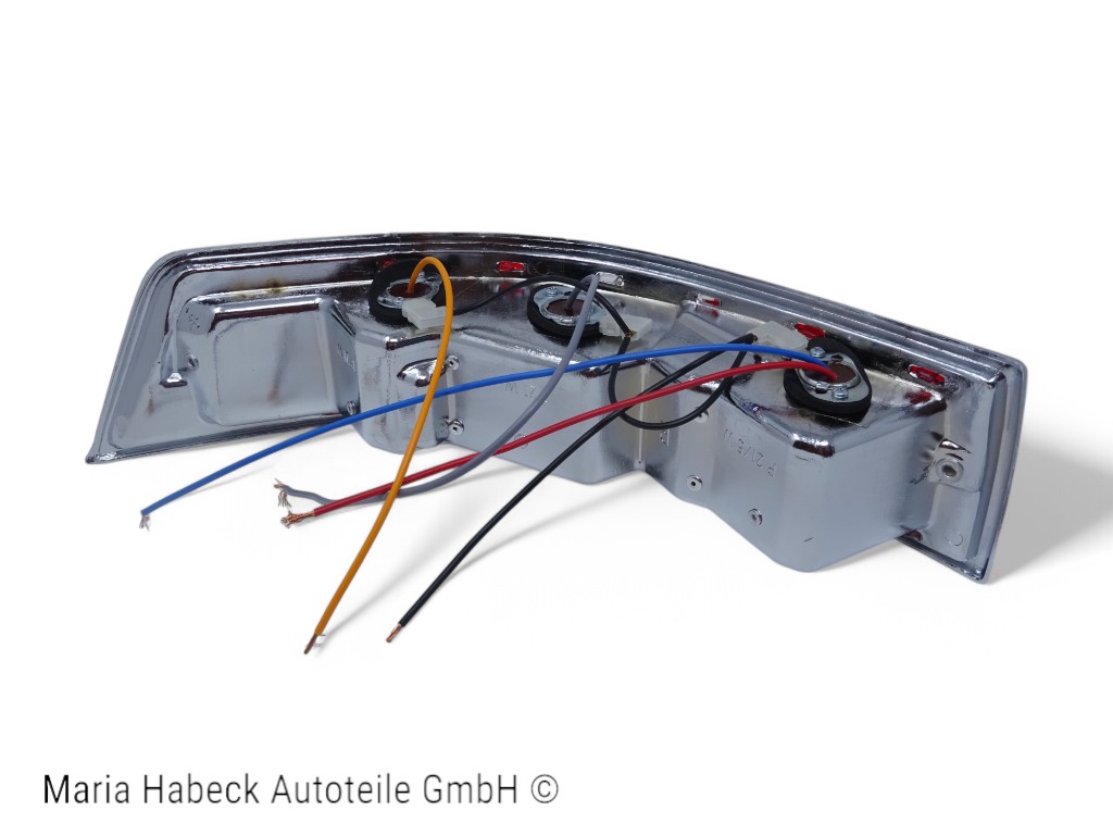 TMP Heckleuchte komplett US Porsche 911 / 912 Bj 65-68 rechts 90163140401 TMP Heckleuchte komplett US Porsche 911 / 912 Bj 65-68 rechts 90163140401