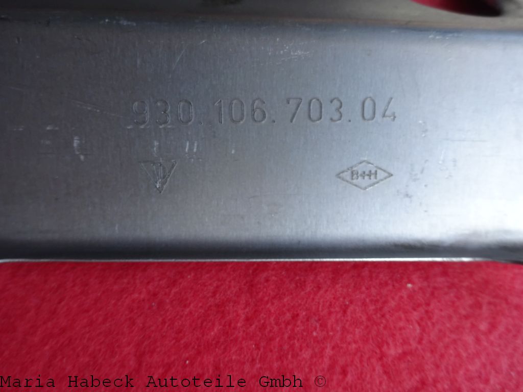 B&H aluminum engine cover plate left Porsche 964 965 Turbo 93010670309 B&H aluminum engine cover plate left Porsche 964 965 Turbo 93010670309