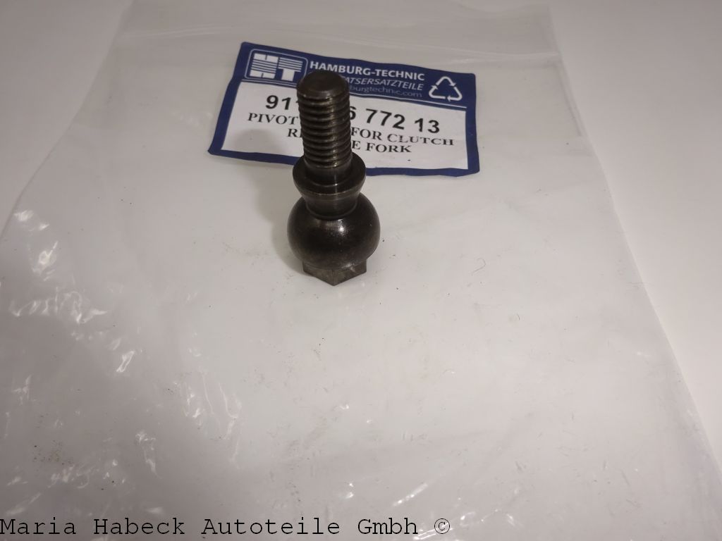 HT Clutch ball stud for release lever Porsche 911 2.2 91111677211
