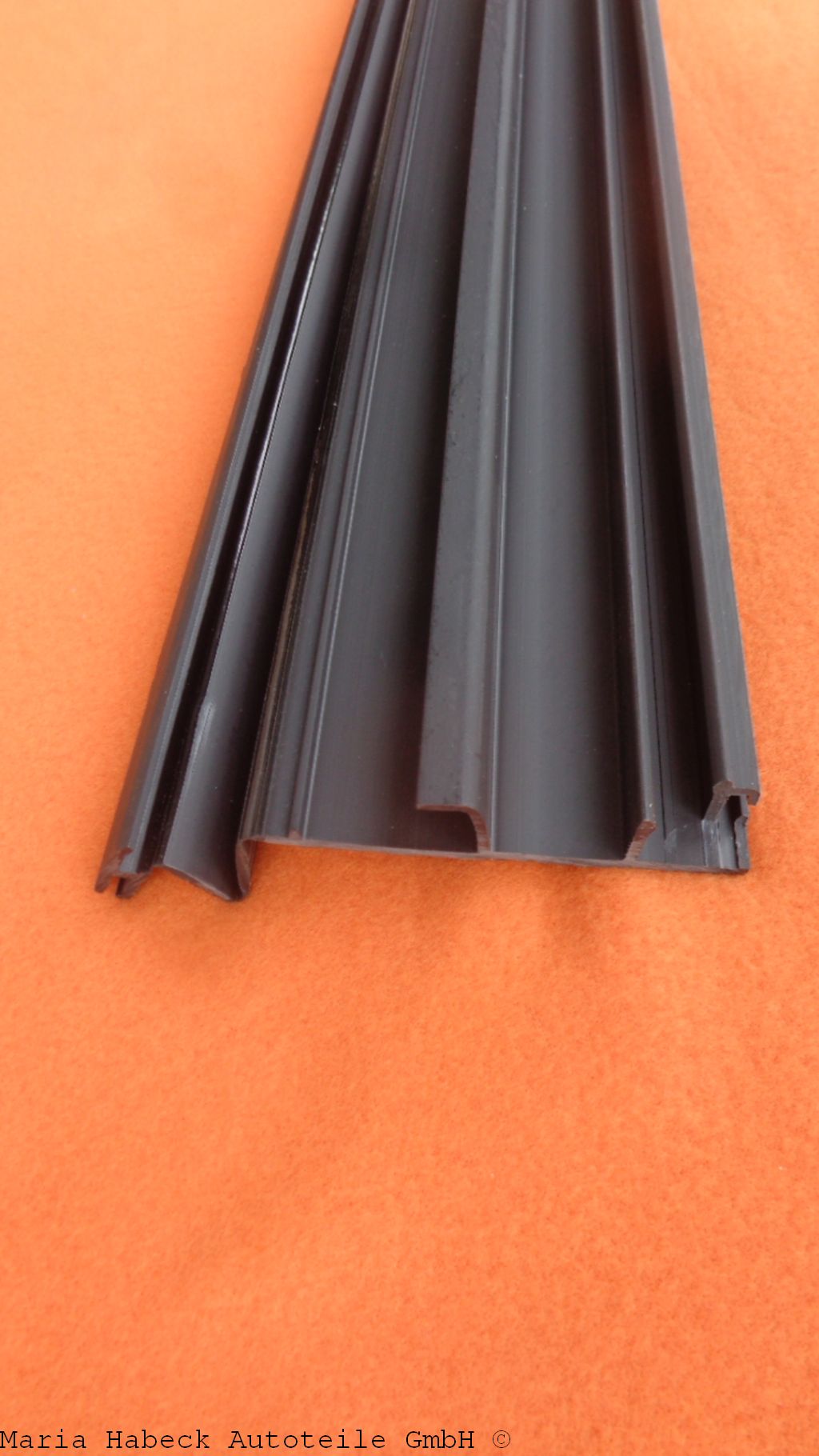 Flexible rear wall for rear spoiler 964, 993  993 512 121 00