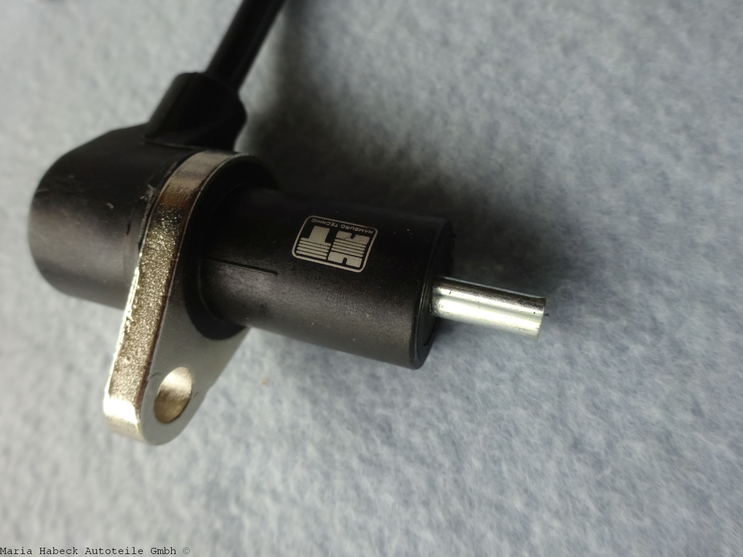 HT ABS sensor front axle Porsche 928 944 968 92860640402 HT ABS sensor front axle Porsche 928 944 968 92860640402