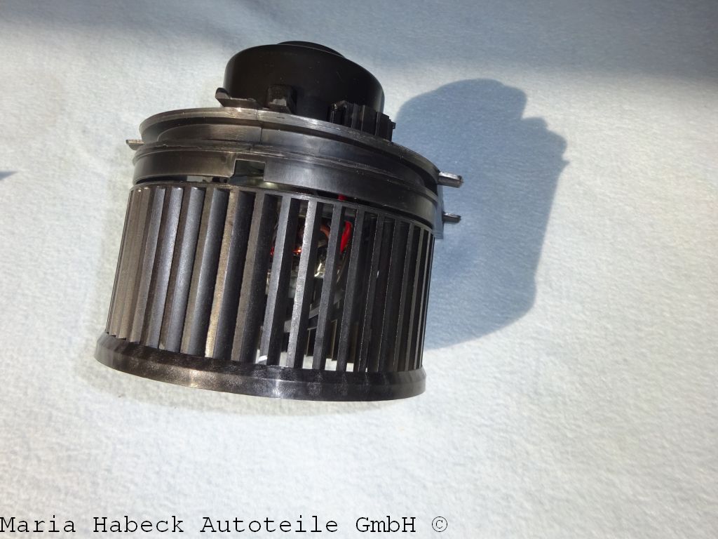 NRF  Lüftergebläse innen Porsche  996 / 986 / 997   99662410701