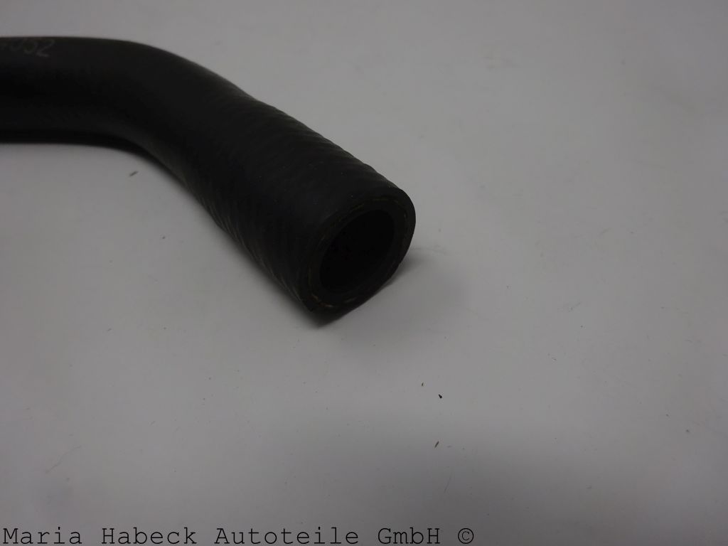 OE Verbindungsschlauch Kraftstofftank zu Kraftstoffpumpe Porsche 928  9283565505