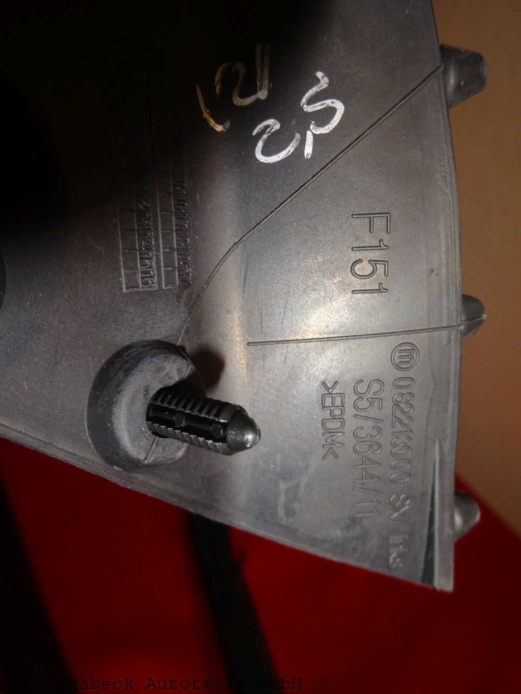 Door seal left 82213000 suitable for Ferrari FF and GTC 4 Lusso