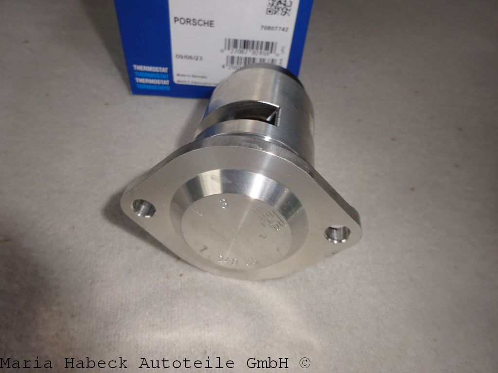 Oil thermostat for engine 3.0 / 3.2 compl. OE TO 183 Oil thermostat for engine 3.0 / 3.2 compl. OE TO 183