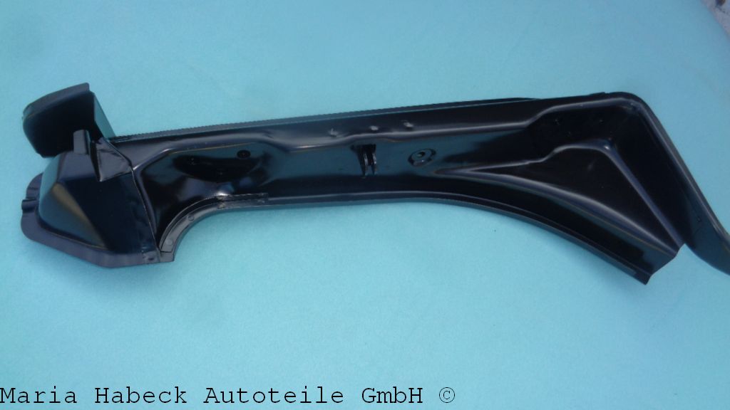 Door hinge pillar left 83-89 591135 Door hinge pillar left 83-89 591135