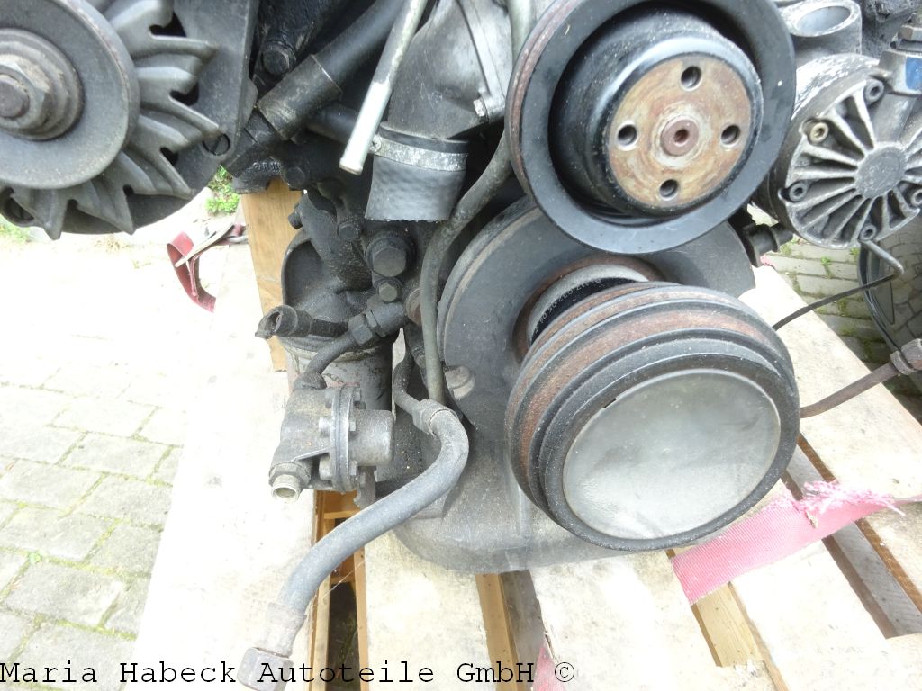 Motor 4.5 V8 für Mercedes R107 W107 C107 SL 450 SLC 117985 gebraucht Motor 4.5 V8 für Mercedes R107 W107 C107 SL 450 SLC 117985 gebraucht