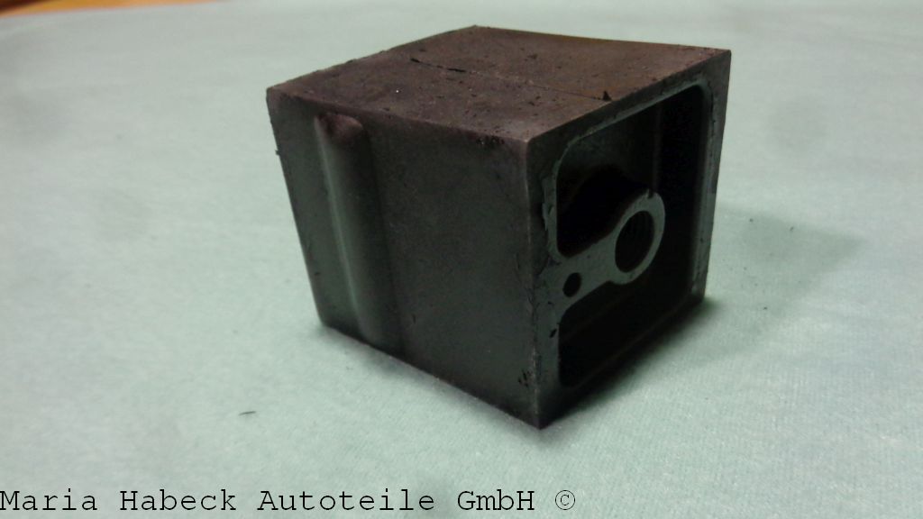 HT engine mount / gearbox mount 912 492 01 HT engine mount / gearbox mount 912 492 01