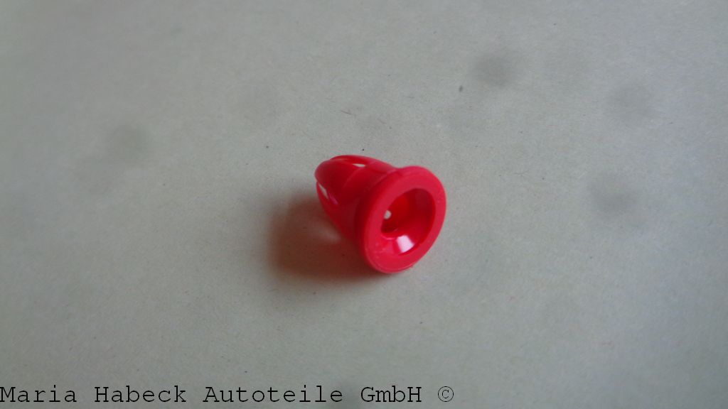 Rocker Panel Moulding Clip    99970216040 Rocker Panel Moulding Clip    99970216040