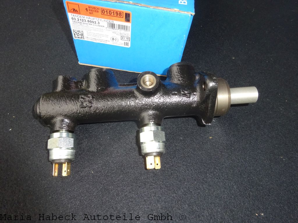 ATE  Brake master cylinder  928  77-83  H23943.12.1 ATE  Brake master cylinder  928  77-83  H23943.12.1