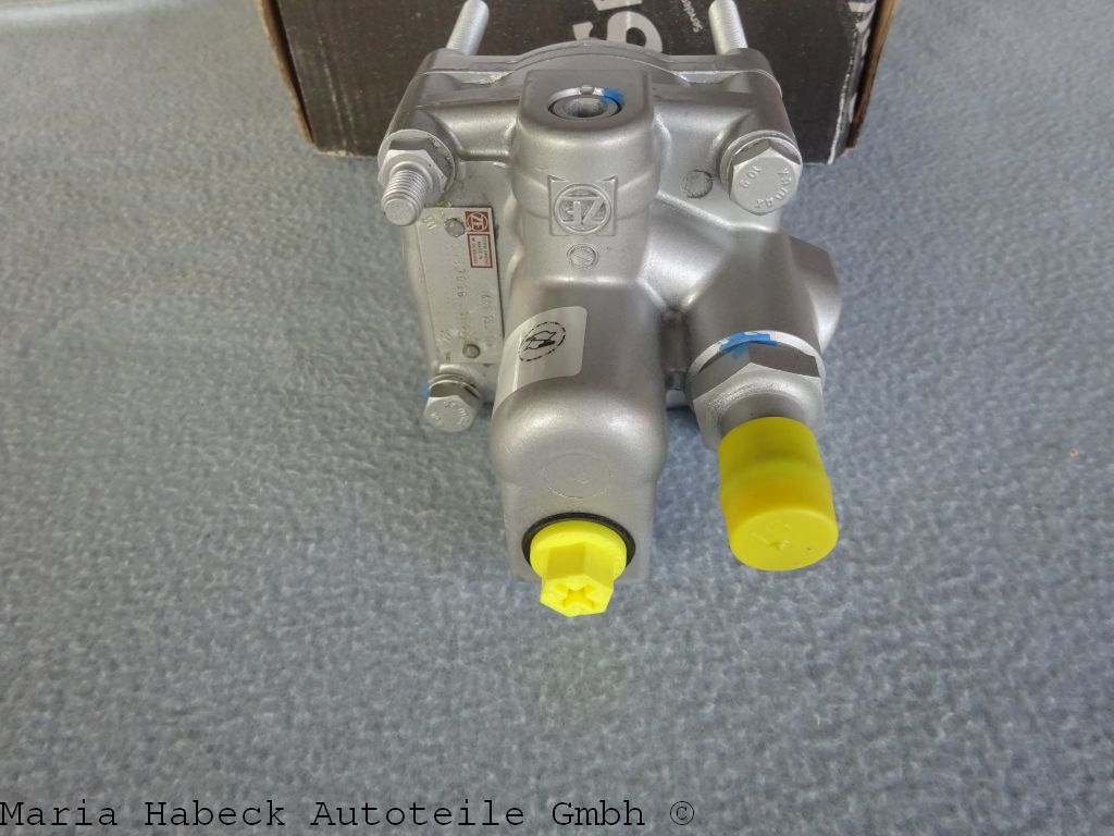 Servo pump overhauled by Servotec suitable for Porsche 964 96434743202 Servo pump overhauled by Servotec suitable for Porsche 964 96434743202