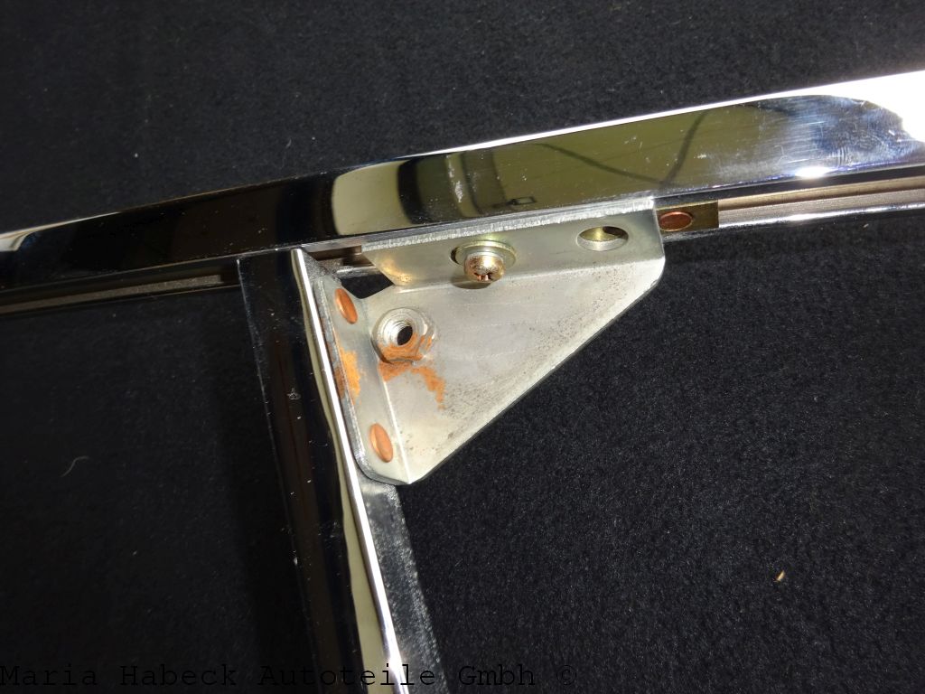 OE  Window frame chrome left  for Porsche 911 Targa year 74-76  90154202141 OE  Window frame chrome left  for Porsche 911 Targa year 74-76  90154202141