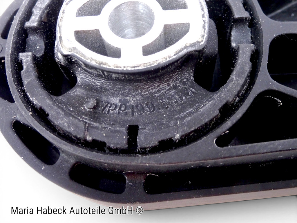 HT  Motorhalterung oben Porsche 970 Panamera  9A7199331 / 7PP199331