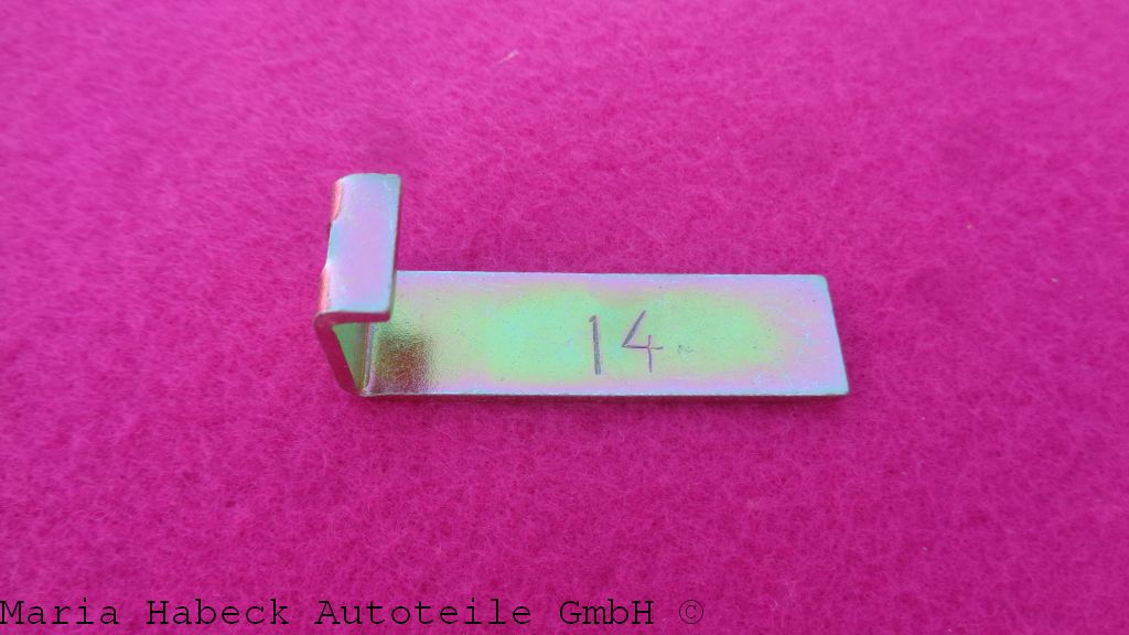 Noel instrument mounting bracket / clasp for tank / oil gauge Noel instrument mounting bracket / clasp for tank / oil gauge