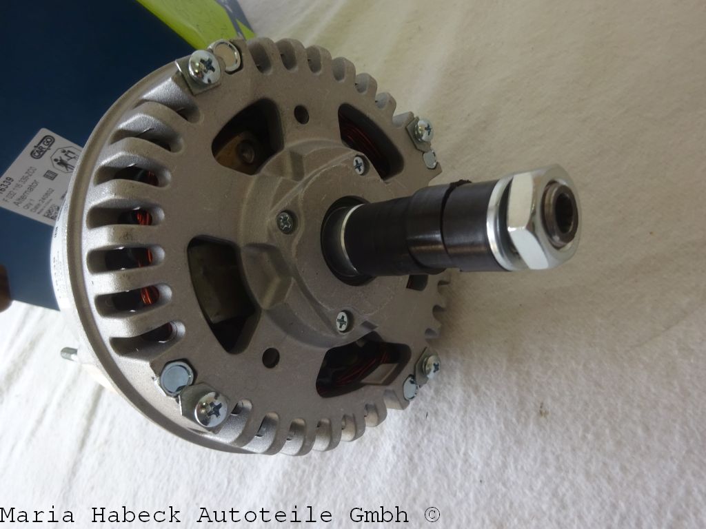 Bosch Cargo alternator Porsche 964 / 993 14V 115 Ah 96460315601