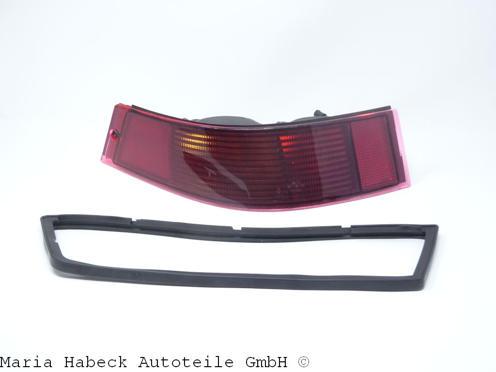 TMP Heckleuchte mit Dichtung Porsche 964 links 96463190702 TMP Heckleuchte mit Dichtung Porsche 964 links 96463190702