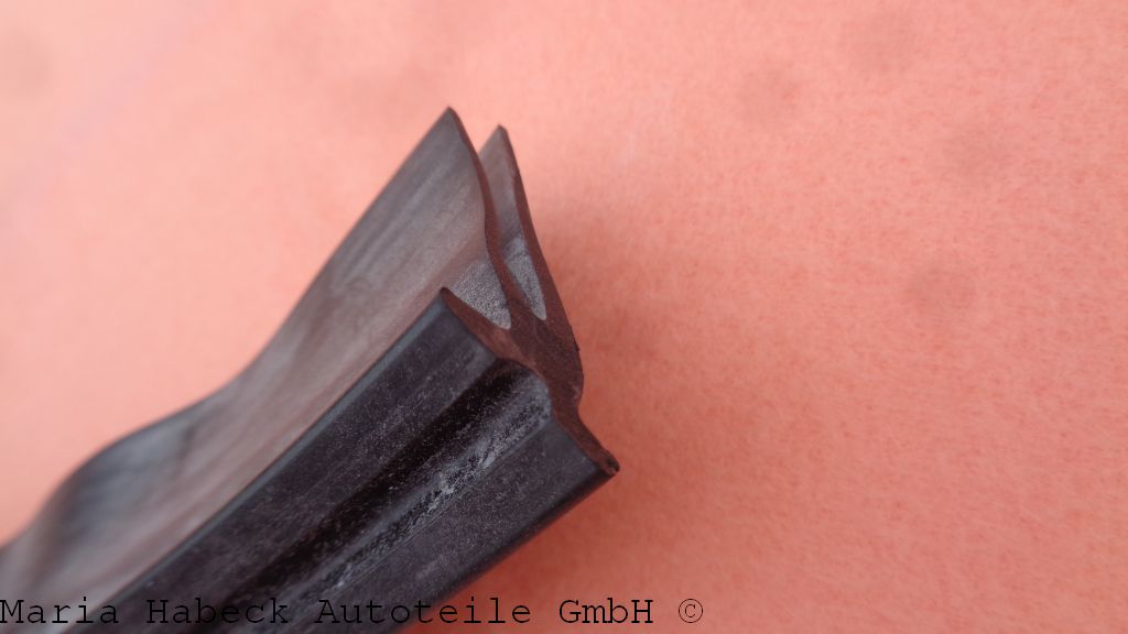 HT Motorraumgummi kurz vorne  für Porsche 911 Bj. 69-75 MFI  91150411500