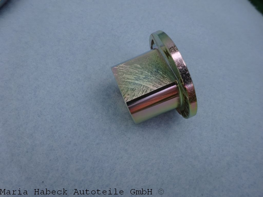 HT Hub for alternator pulleys  356/ 912   547 09 304 HT Hub for alternator pulleys  356/ 912   547 09 304