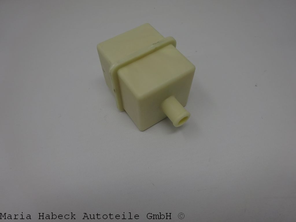 AIC petrol filter/ fuel filter flat 4 Porsche 914 VW 411 / 412 311133511D AIC petrol filter/ fuel filter flat 4 Porsche 914 VW 411 / 412 311133511D