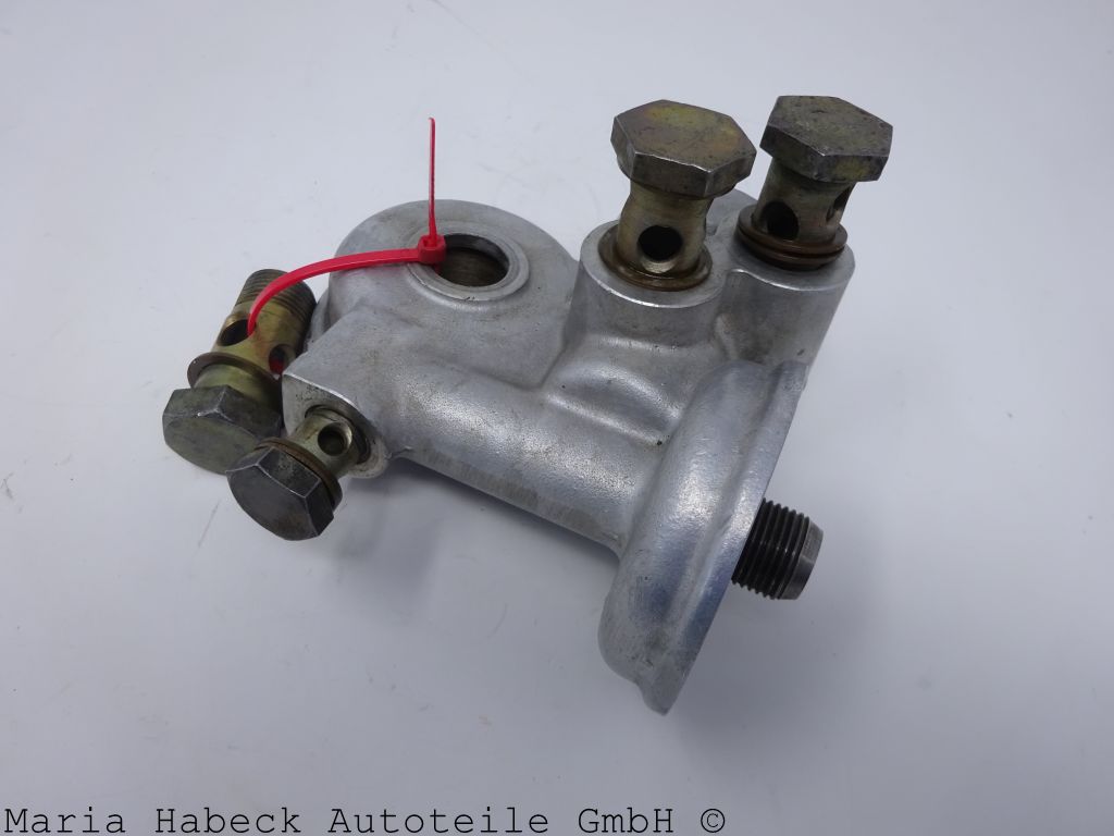 Ölfilterkonsole Porsche 924 Turbo    93110715100 gebraucht