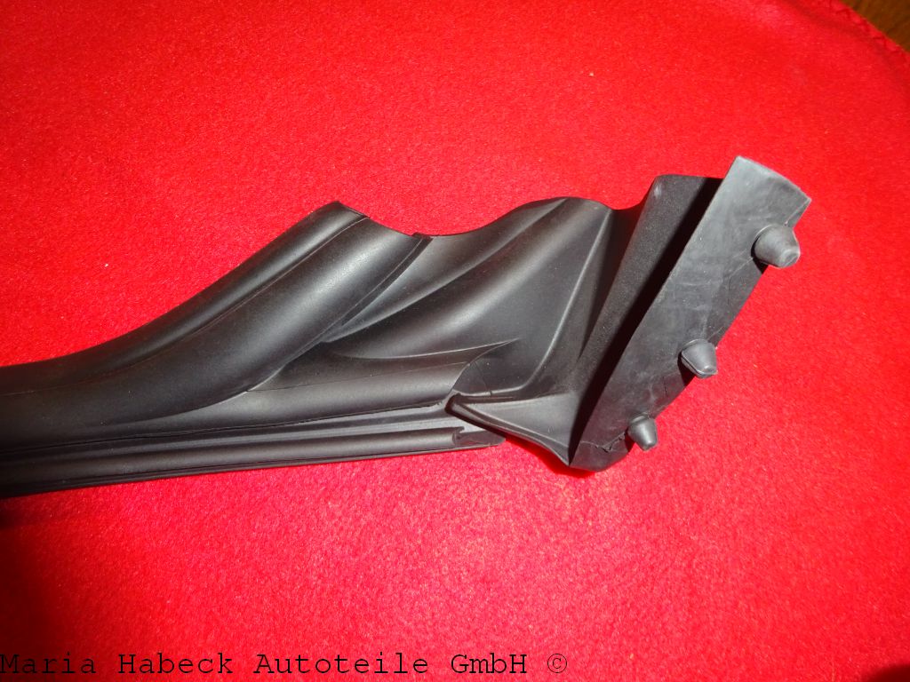 Door seal left 82213000 suitable for Ferrari FF and GTC 4 Lusso
