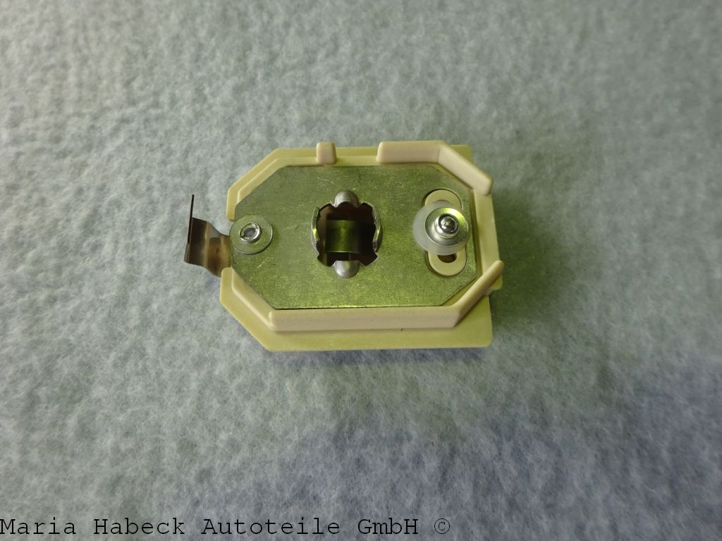 HT Lampenfassung Standlicht T4W für BA9s   90163141200