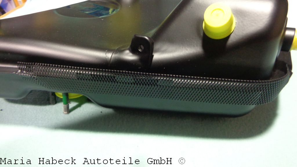 JP oil tank Porsche 911 2.0 and 2.2 ltr 592009    91110700115