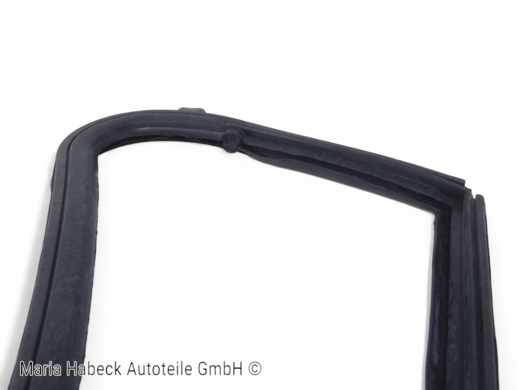 Stilcars vent window seal right for Porsche 911 Targa 91154213640 Stilcars vent window seal right for Porsche 911 Targa 91154213640