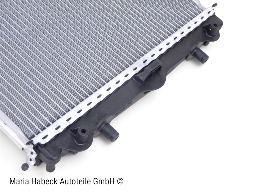 Behr Wasserkühler rechts  Porsche 996 C2 / C4 / GT3  8MK376713-791  99610613250