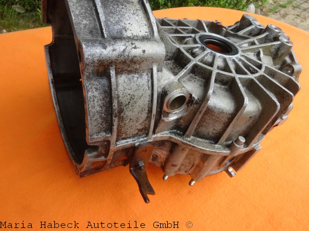 OE Getriebegehäuse für Porsche 930 Turbo Getriebe Bj. 77-83 93030190102 gebr. OE Getriebegehäuse für Porsche 930 Turbo Getriebe Bj. 77-83 93030190102 gebr.